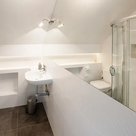 Rezerwat85 Privat bolig *